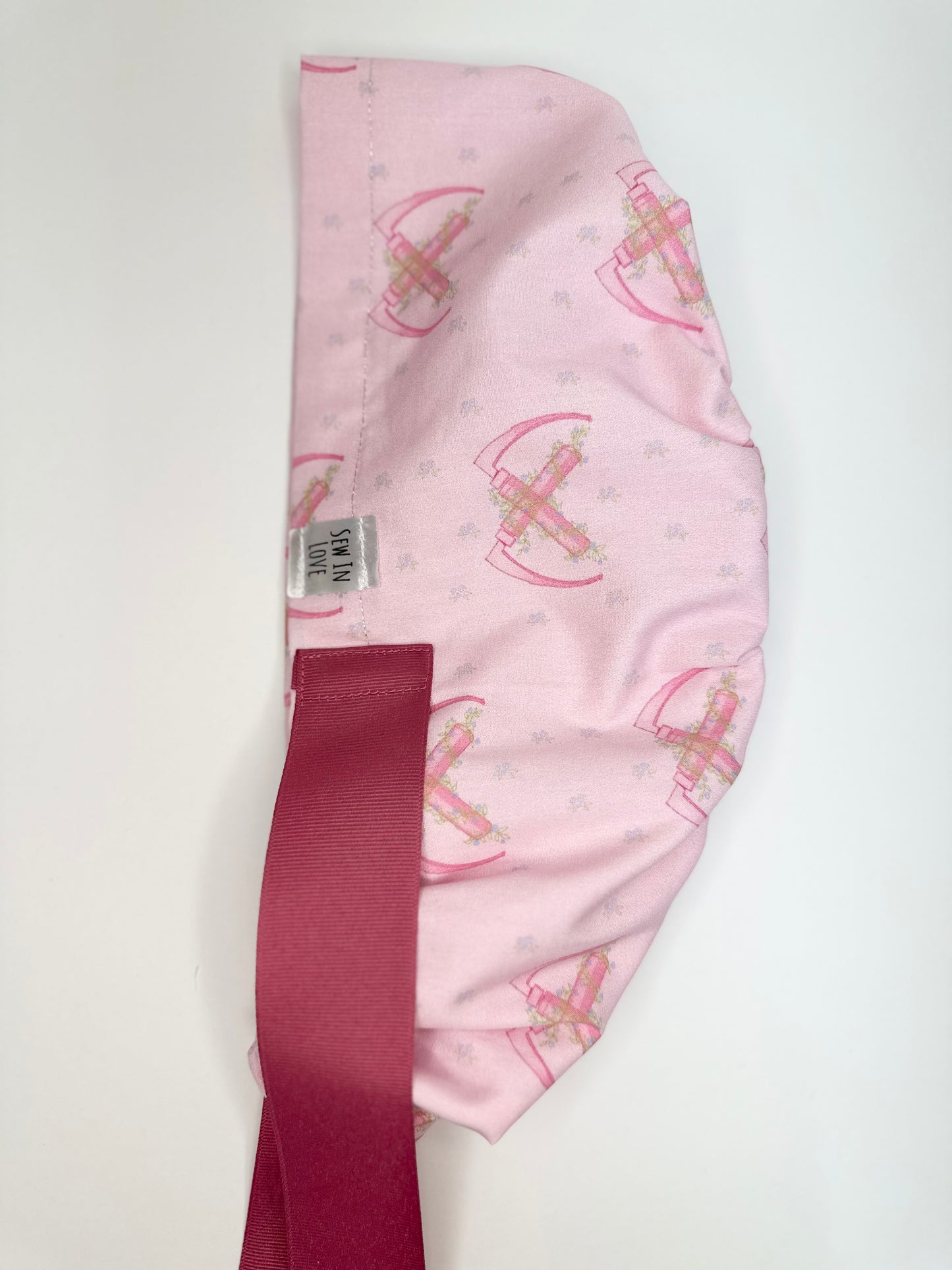 SATIN LINED- Dainty Floral Mac Blade: Euro-Style Scrub Cap