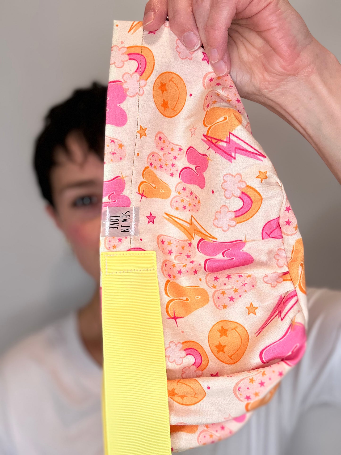 Ribbon Back-Bubble Letter MAMA: Euro-Style Scrub Cap
