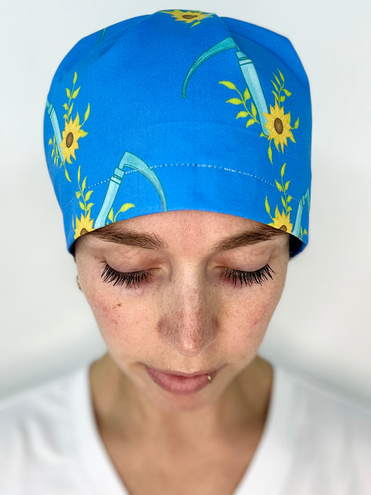 Toggle Back- Sunflower Mac Blade: Euro-Style Scrub Cap