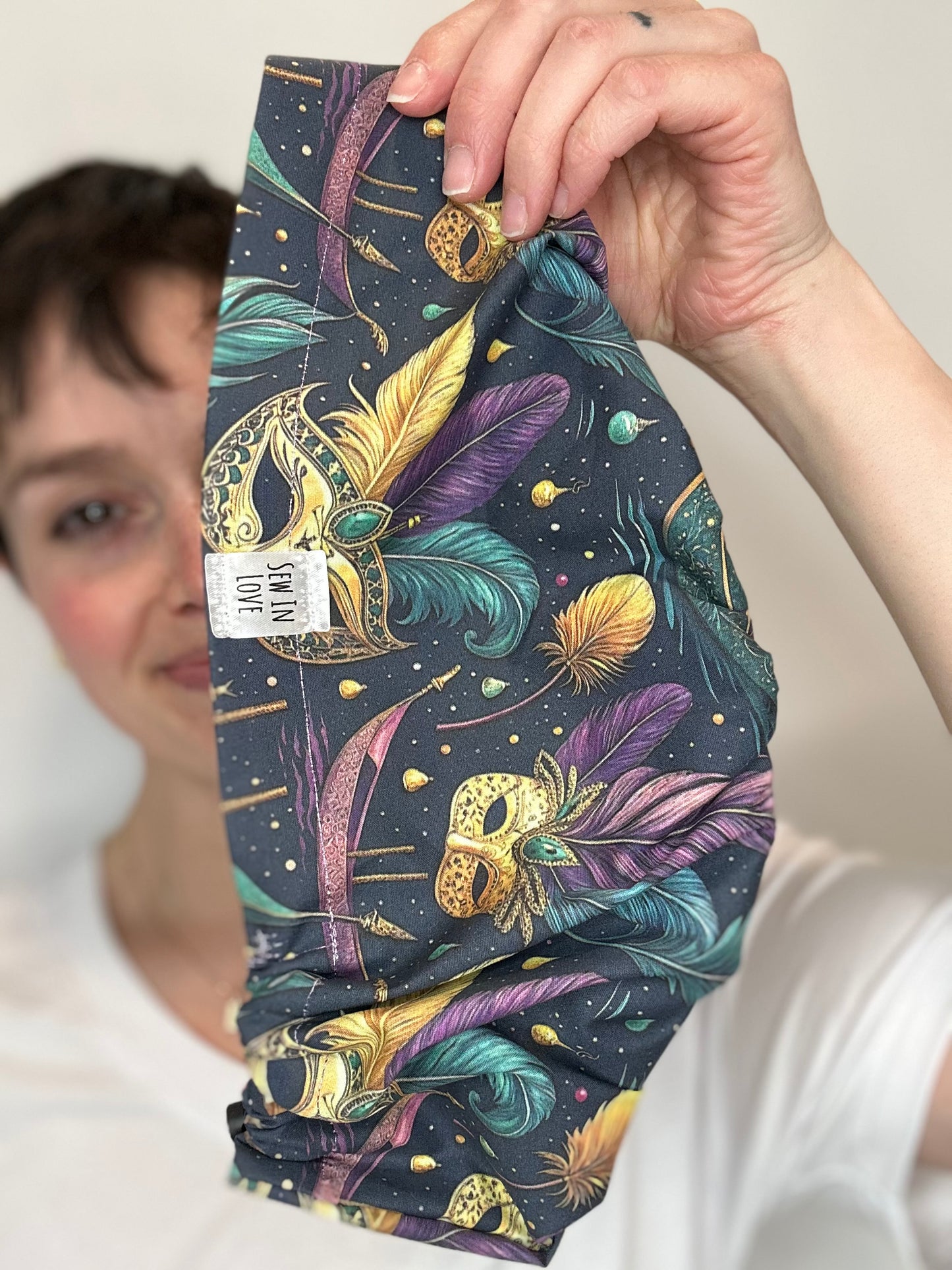 Toggle Back- Mardi Gras at Night: Euro-Style Scrub Cap