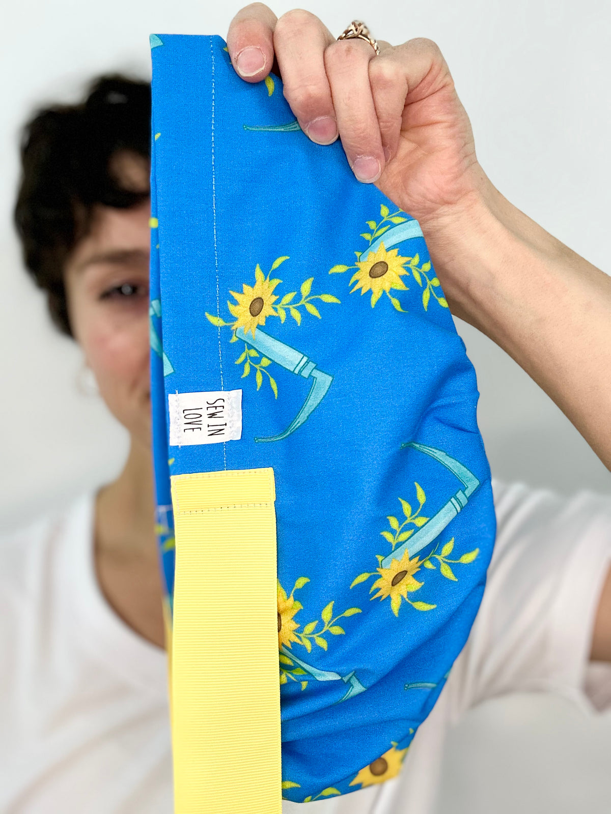 Ribbon Back- Sunflower Mac Blade: Euro-Style Scrub Cap