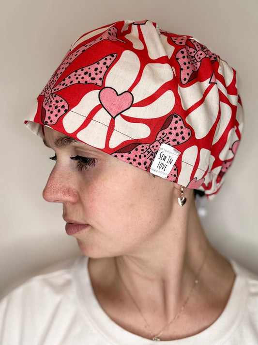 Toggle Back- Bows and Daisies: Euro-Style Scrub Cap