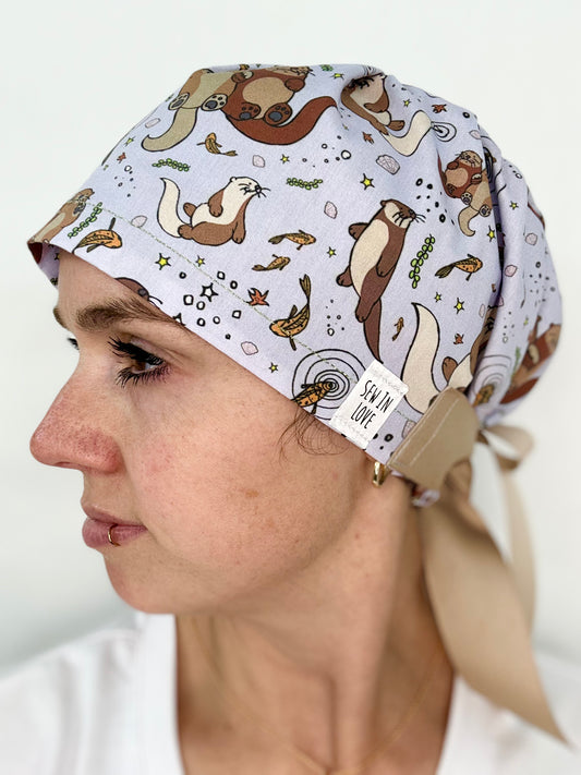Ribbon Back- Cuddly Otters: Euro-Style Scrub Cap