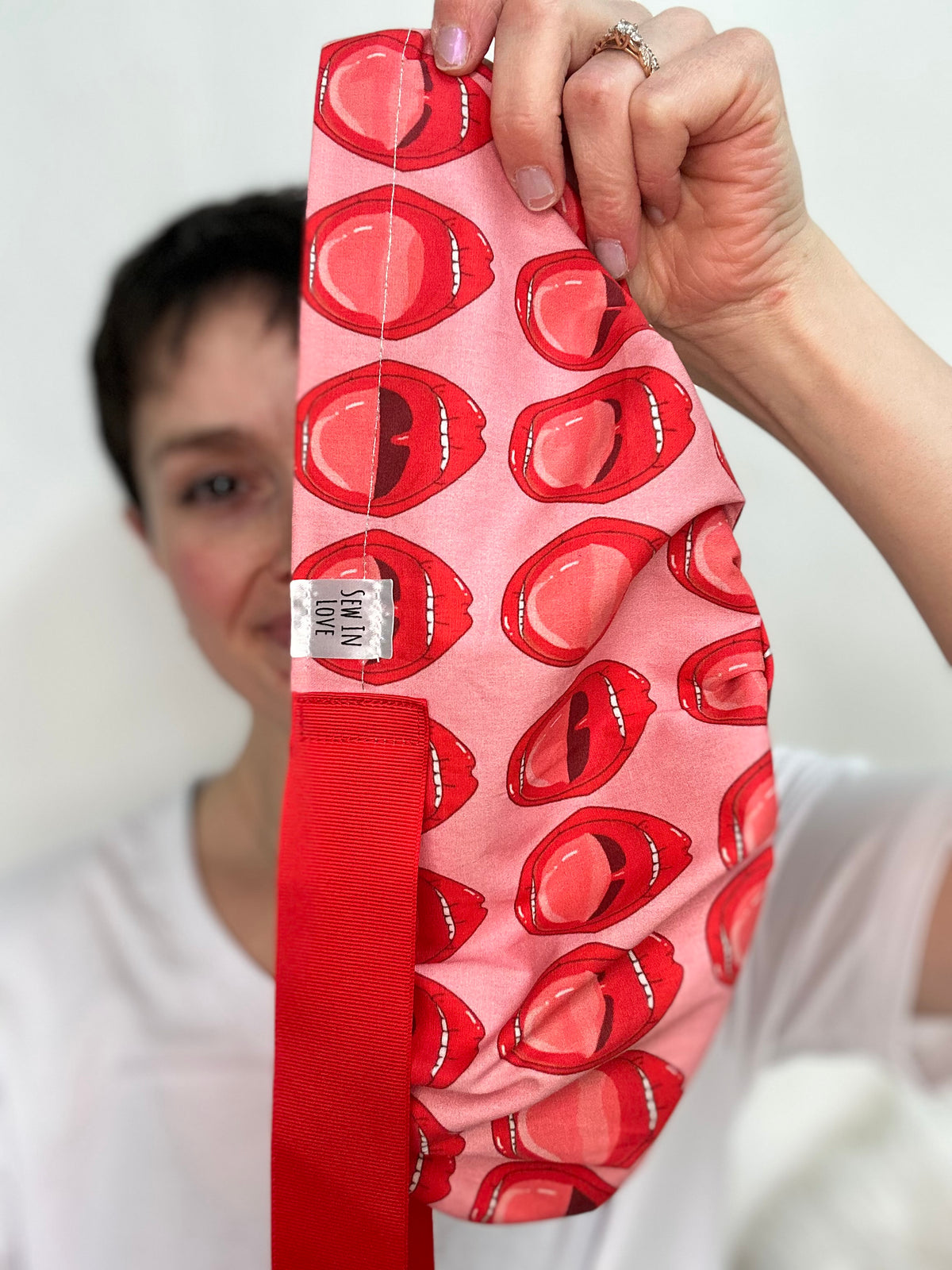 Ribbon Back- Pop Art Mallampati: Euro-Style Scrub Cap