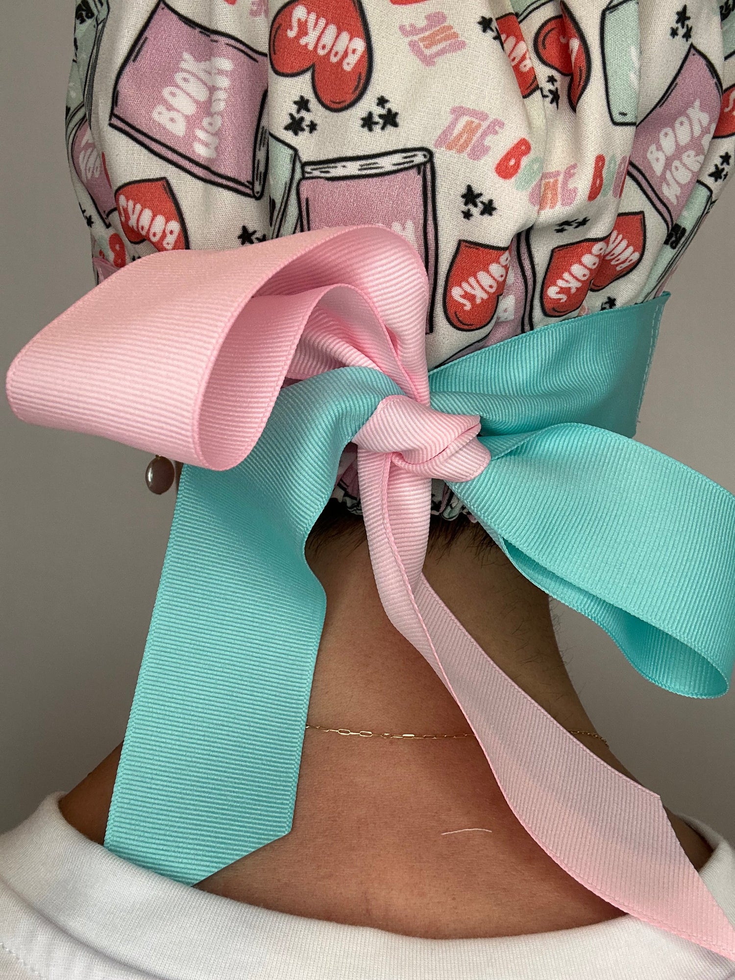 Ribbon Back Caps