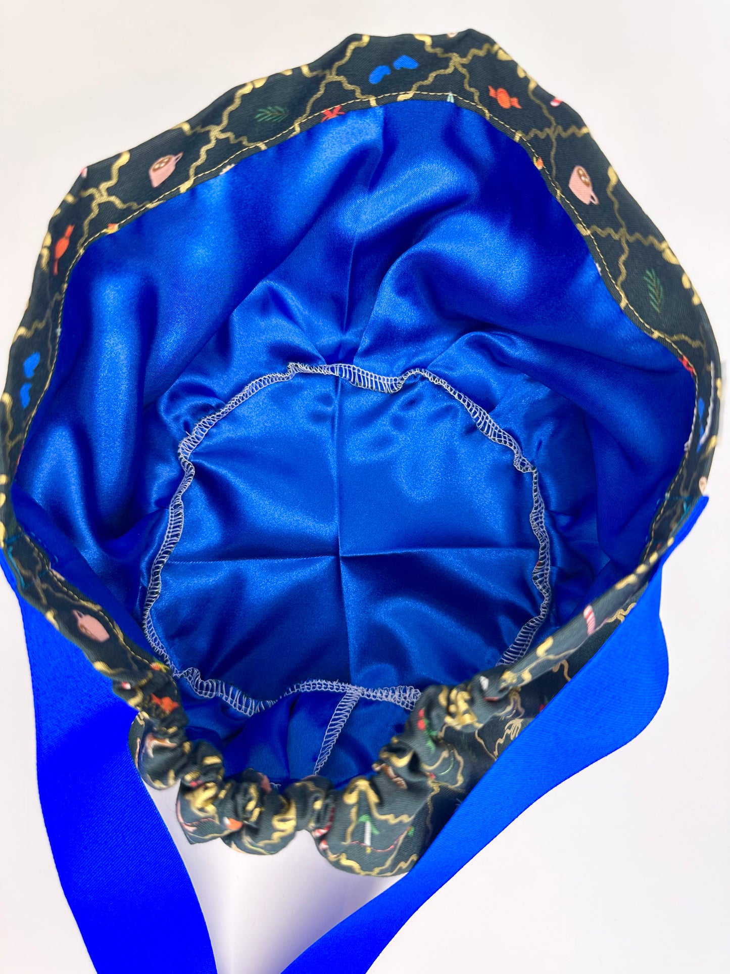 Argyle Christmas: Euro-Style Scrub Cap