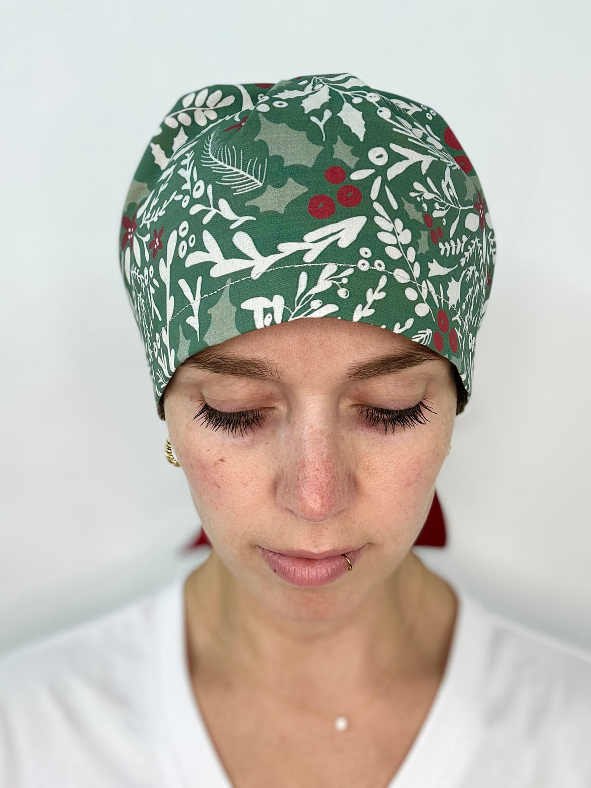 Ribbon Back- Bold Poinsettias: Euro-Style Scrub Cap