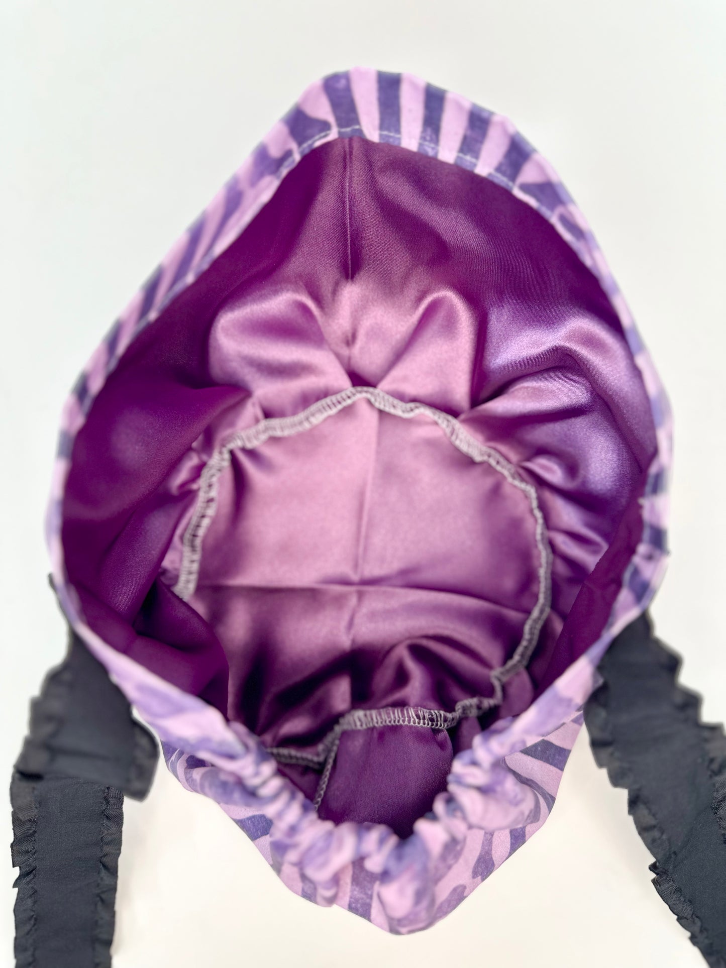 Ribbon Back- Bone Scallop: Euro-Style Scrub Cap