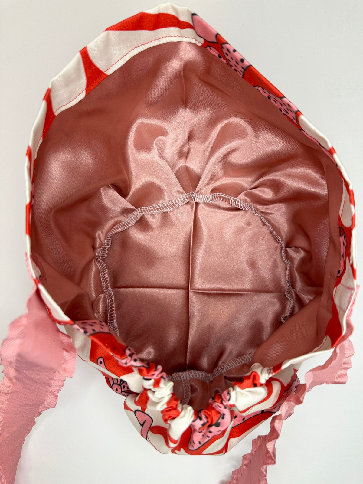 Ribbon Back- Bows and Daisies: Euro-Style Scrub Cap
