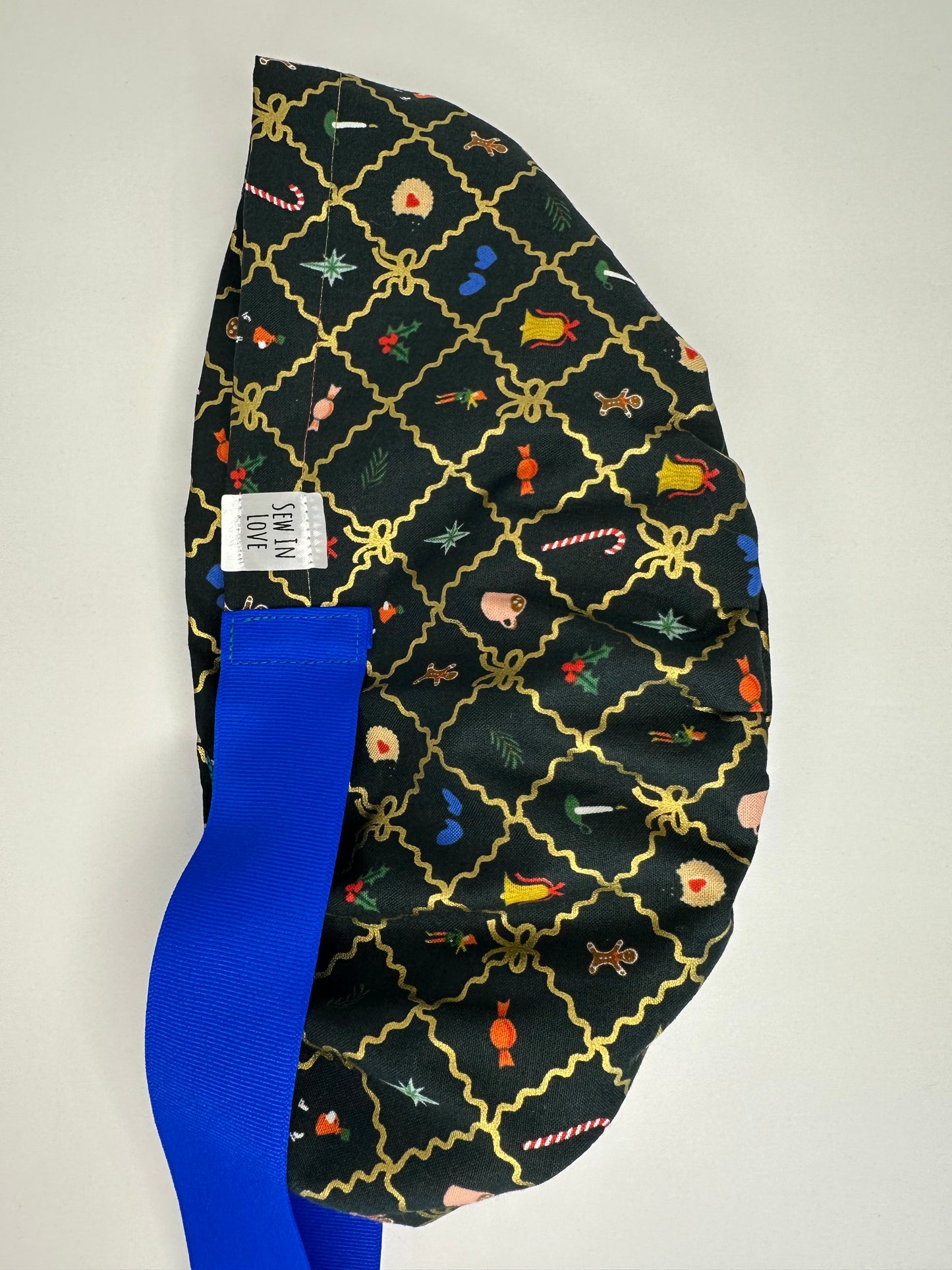 Argyle Christmas: Euro-Style Scrub Cap