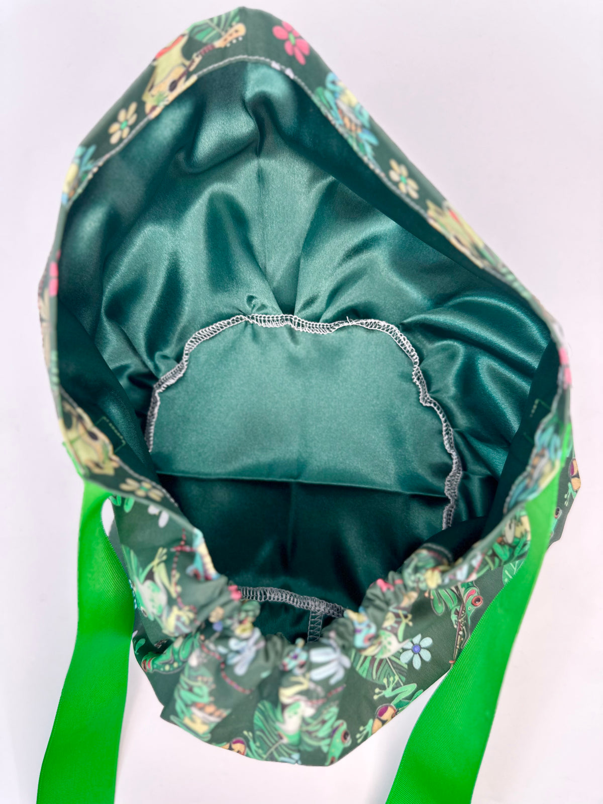 Ribbon Back- Musical Frogs: Euro-Style Scrub Cap