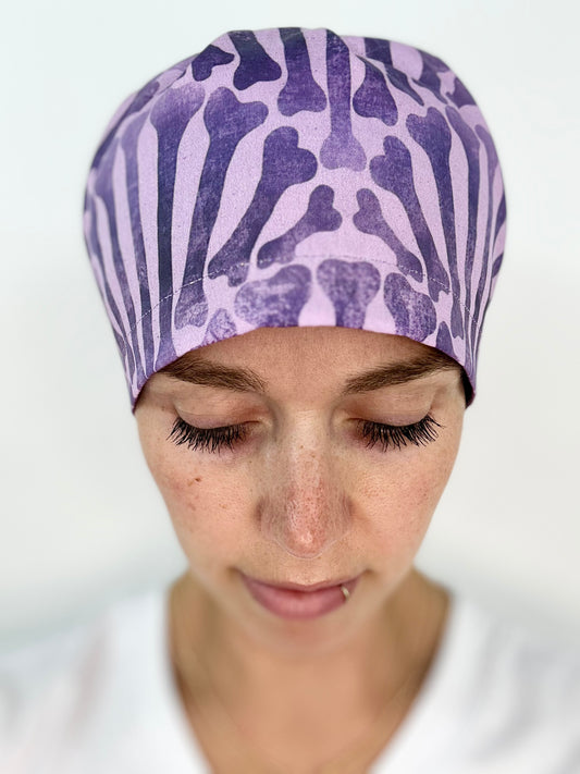 Toggle Back- Bone Scallop: Euro-Style Scrub Cap