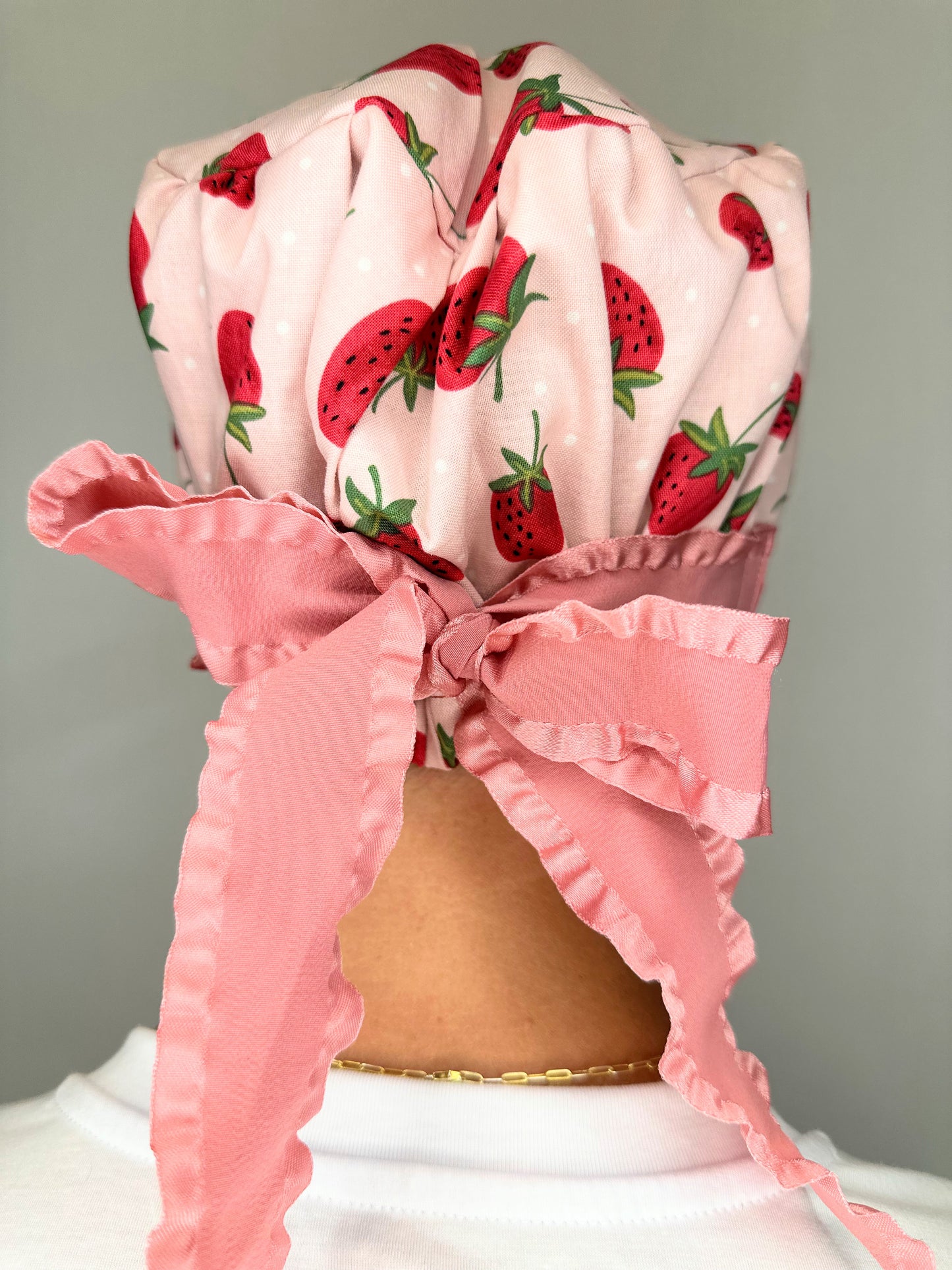 Ribbon Back-Cutesy Strawberries: Euro-Style Scrub Cap