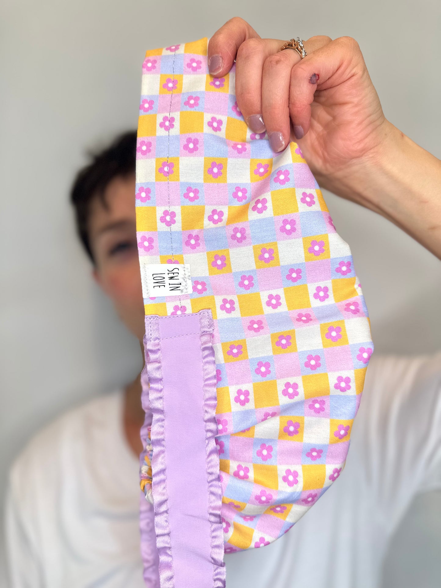 Ribbon Back-Checkered Floral: Euro-Style Scrub Cap